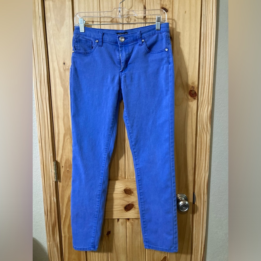 Venus women’s size 6 cotton/poly/span blend full-length skinny jeans